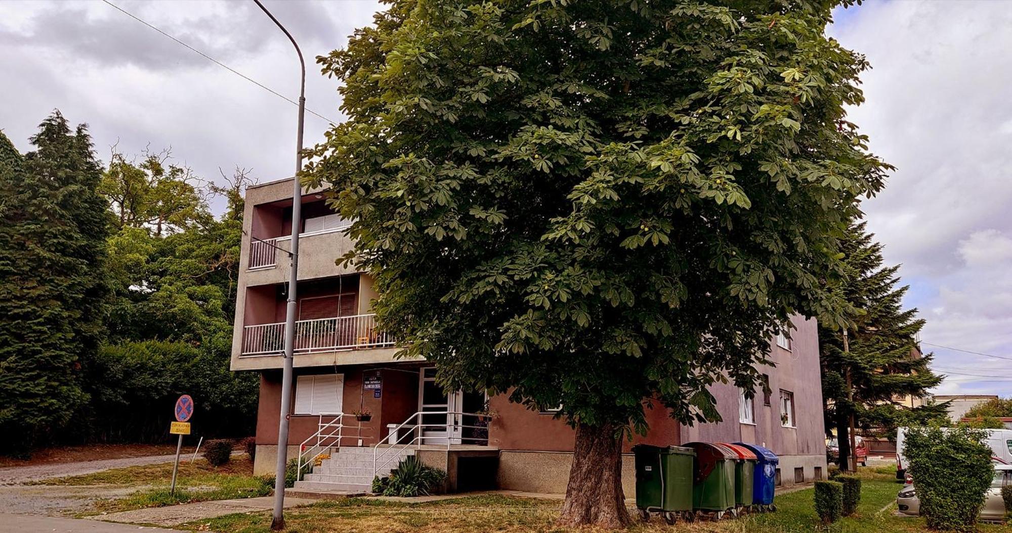 Tp Apartman 1 Križevci Exteriör bild