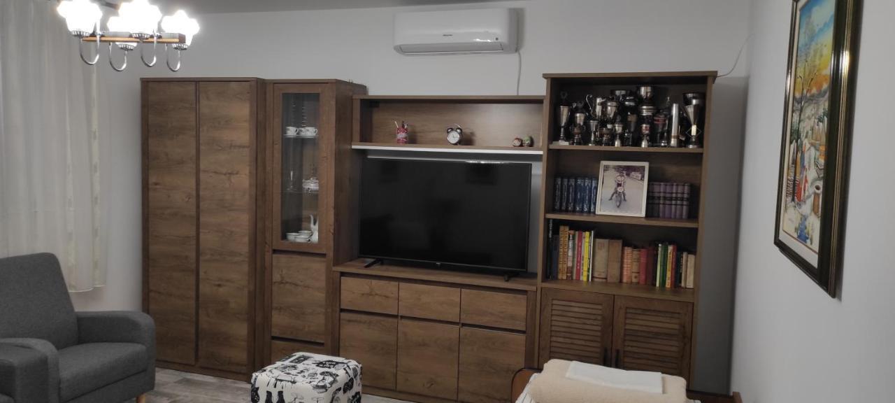 Tp Apartman 1 Križevci Exteriör bild