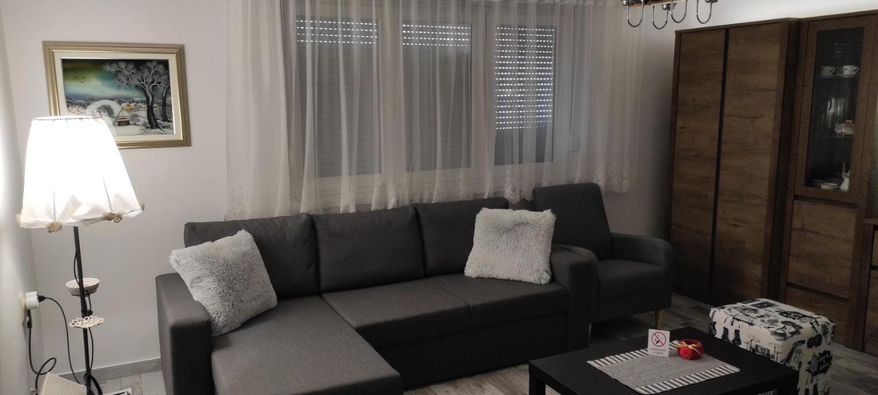 Tp Apartman 1 Križevci Exteriör bild